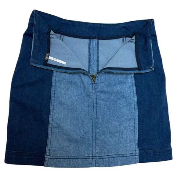 Free People Two Tone Multi Panel Stretch Denim Zip Back Mini Skirt.Womens. Sz 2 - Picture 3 of 10